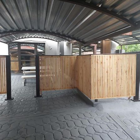 Nsuku Bed And Breakfast Thulamahashi Ngoại thất bức ảnh