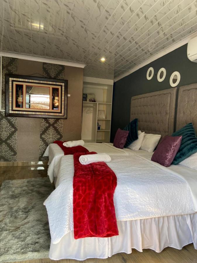 Nsuku Bed And Breakfast Thulamahashi Ngoại thất bức ảnh
